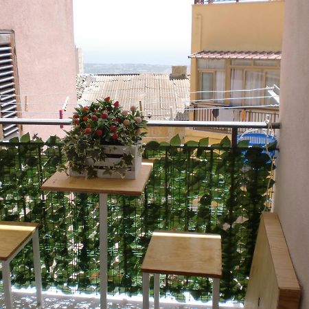 Dmz - Agrigento Apartment Dış mekan fotoğraf